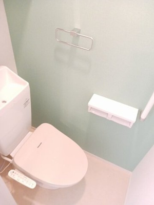 【トイレ】 | アステル・カロン | ゆったりとした空間のトイレです