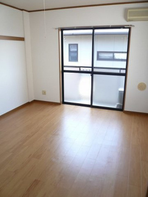 【居間・リビング】 | クレールＫ | ゆったり過ごせるリビングです