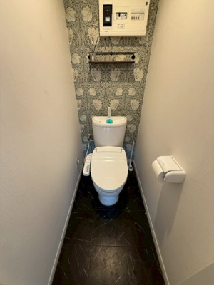 【トイレ】 | 八千代ビル