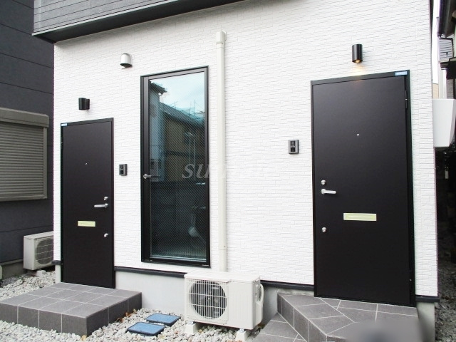 アルファ赤羽岩淵のエントランス|個別玄関です☆