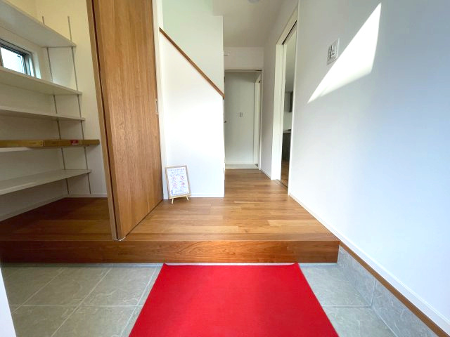 佐伯区千同一丁目　№35270の玄関|広々とした空間の
玄関です。