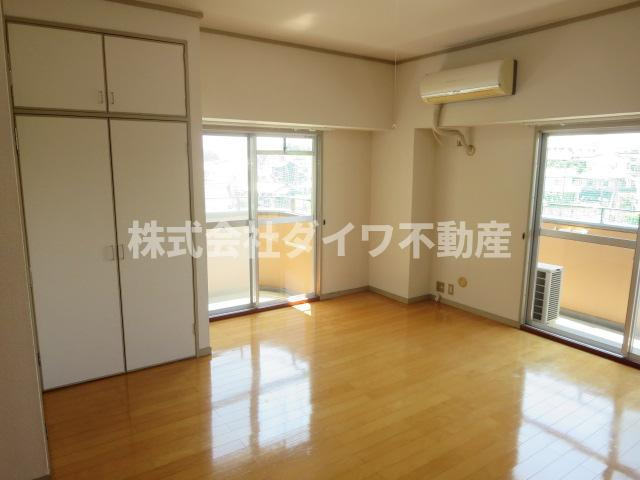 ステープル六供の内装