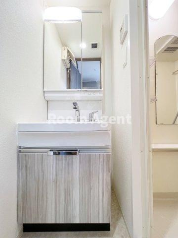 プレサンス新栄ユリシスの洗面所