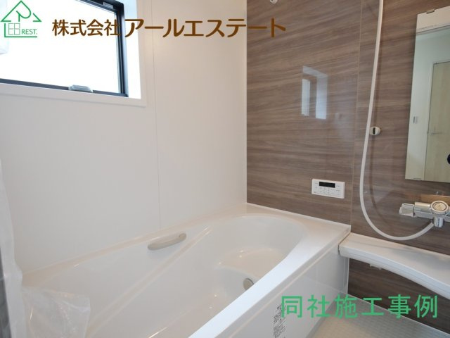 加古郡播磨町古田２丁目　山陽電鉄「別府駅」徒歩13分の浴室