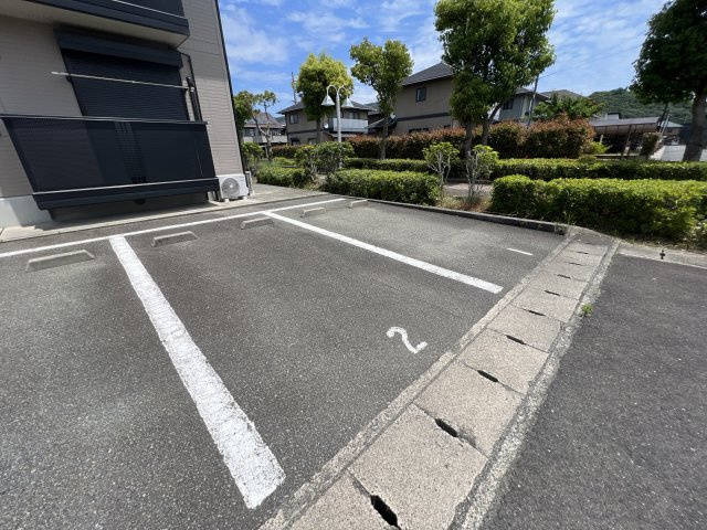 サンオリーブ御崎　Bの駐車場