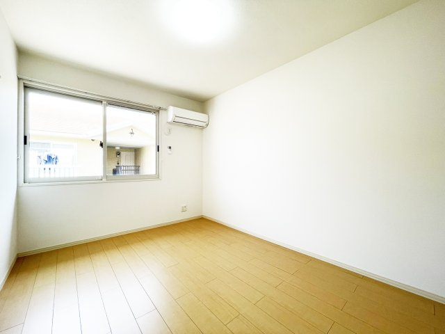 ウィルモア津田本町　Ｂ棟の居間・リビング