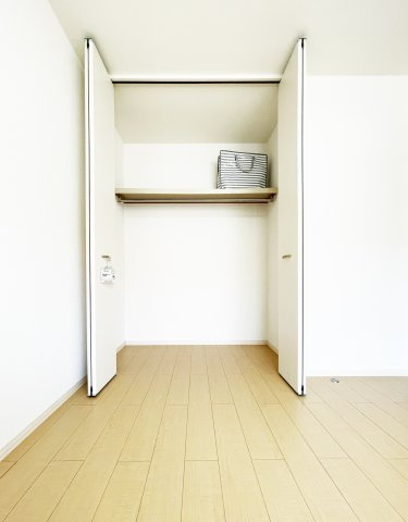 ウィルモア津田本町　Ｂ棟の収納