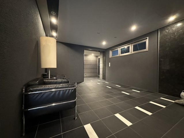 ミュプレ北浜のロビー