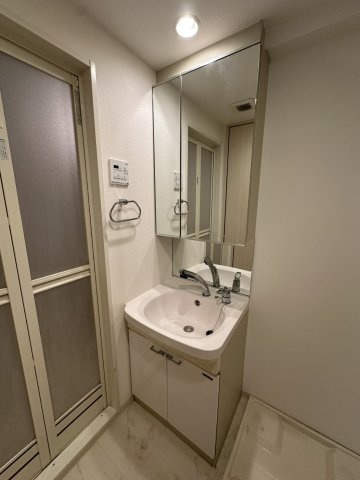 ミュプレ北浜の洗面所