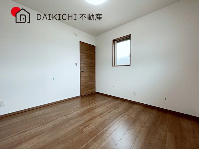 【洋室】 | ワイウッドコート北本市中丸第6期　新築戸建　全9棟　2号棟
