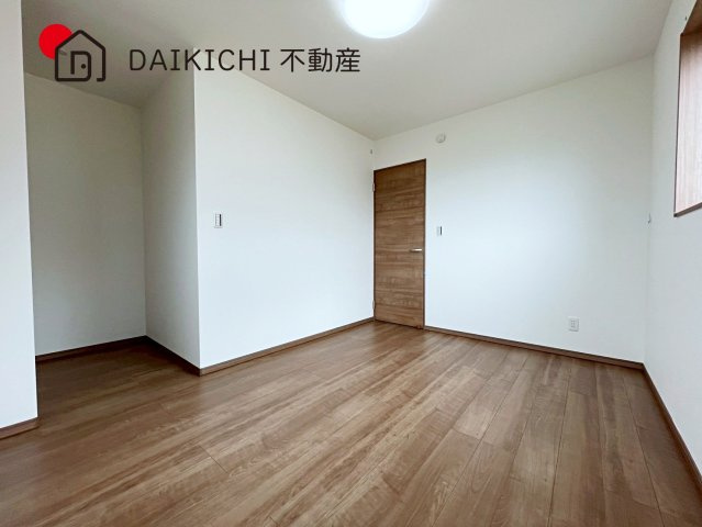 【洋室】 | ワイウッドコート北本市中丸第6期　新築戸建　全9棟　2号棟