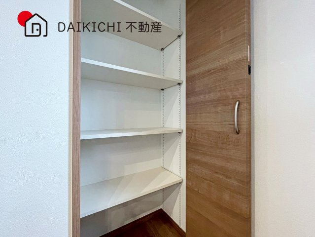 【収納】 | ワイウッドコート北本市中丸第6期　新築戸建　全9棟　2号棟