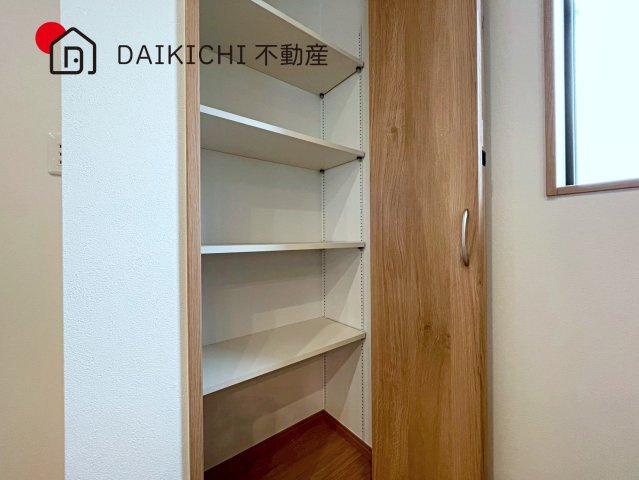 【収納】 | ワイウッドコート北本市中丸第6期　新築戸建　全9棟　3号棟