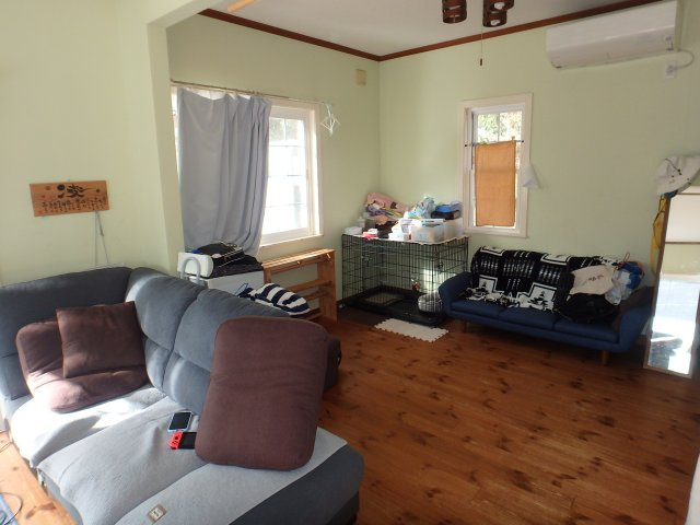 M0250H　南伊豆町入間中古住宅の居間・リビング