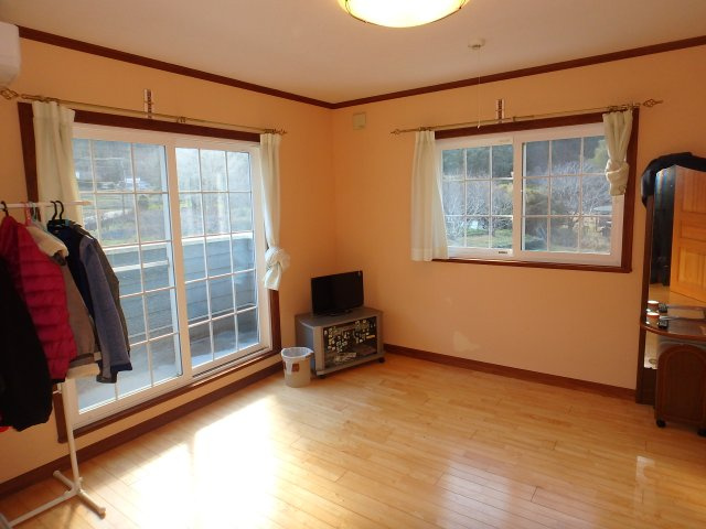 M0250H　南伊豆町入間中古住宅の洋室