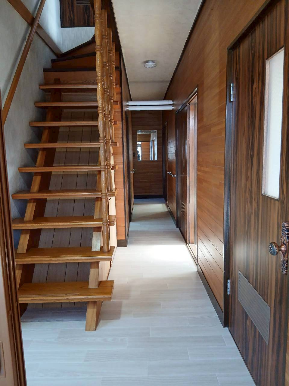 春採4-2-6借家の内装