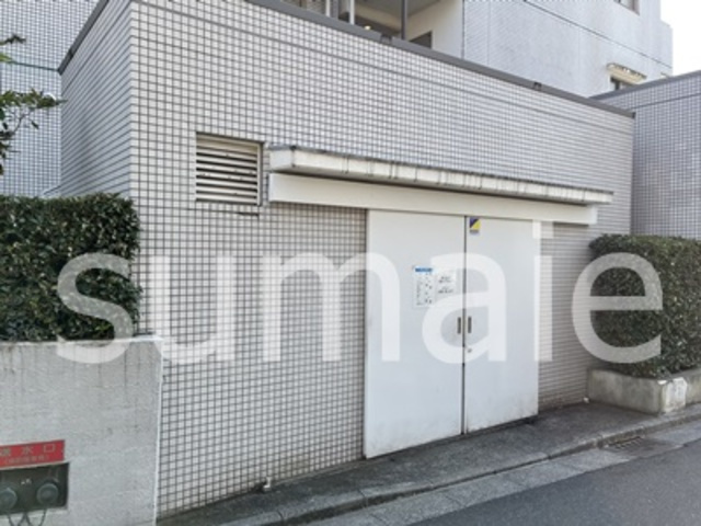 サンセール与野本町のその他共用部分|敷地内ゴミ置き場。