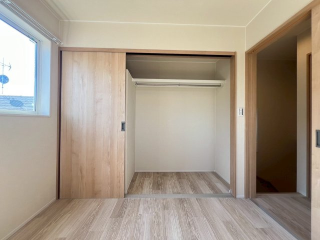 【収納】 | 世田谷区三宿２丁目　中古戸建て | 使う場所に合わせて配置された収納が、暮らしやすさを高めます