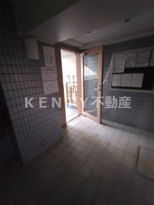 【その他共用部分】 | エクレール南馬込 | 清潔なロビーです