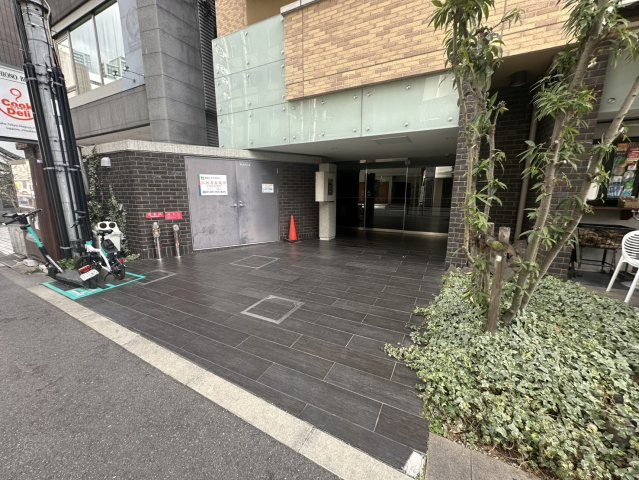 フォレステージュ北堀江のエントランス