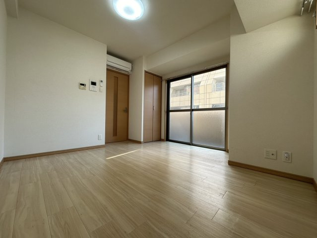 フォレステージュ北堀江の洋室