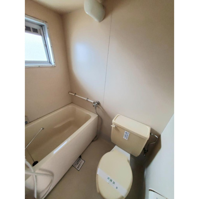 【浴室】 | エスポワール香里 | 日々の暮らしに欠かせないお風呂です