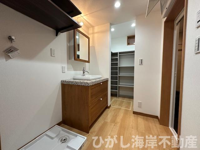 茅ヶ崎市浜竹3丁目　新築戸建　全４棟の脱衣所|脱衣スペース