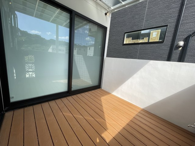 【バルコニー】 | 真栄里戸建て