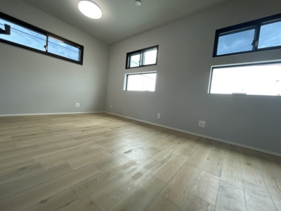 【洋室】 | 真栄里戸建て