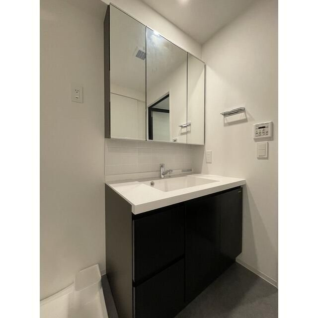 ＯＲＳＵＳ浅草の独立洗面台