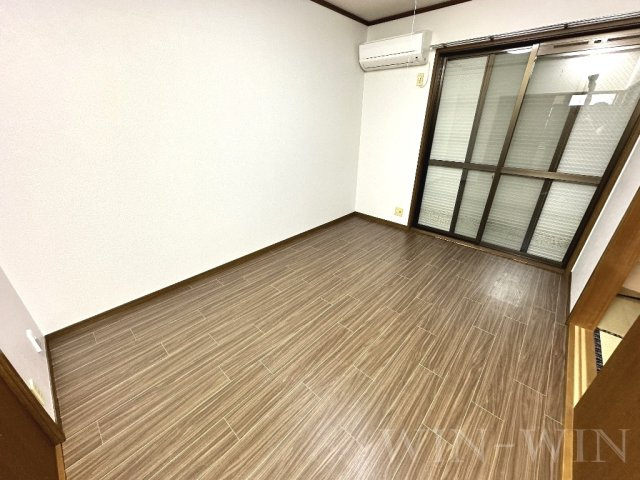 パル松井 Aの居間・リビング