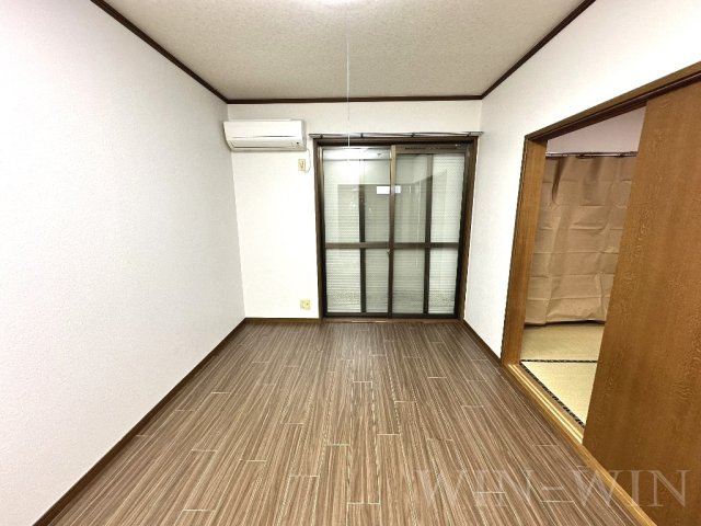 パル松井 Aの居間・リビング