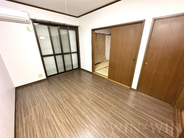 パル松井 Aの居間・リビング