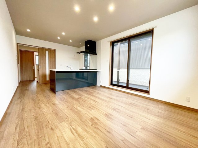 小山板倉町の居間・リビング