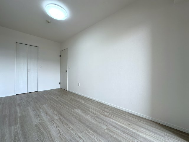 リブコートオリジンの洋室