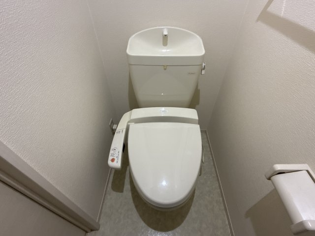 パインハイツ　Ａ棟のトイレ