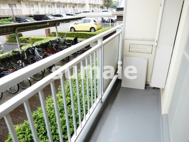 コーポレート与野本町　18のバルコニー|洋室側のバルコニー。