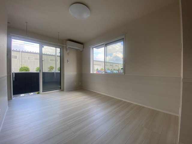 【居間・リビング】