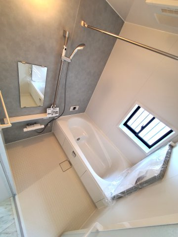 吉川市　高久1丁目　新築戸建　全3棟の浴室|施工例です