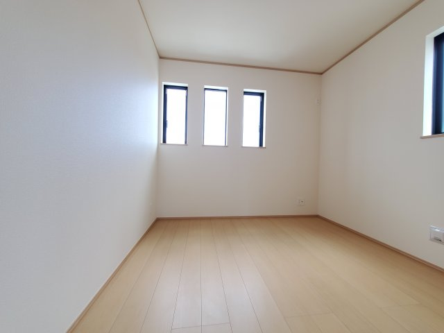 吉川市　高久1丁目　新築戸建　全3棟の洋室|施工例です