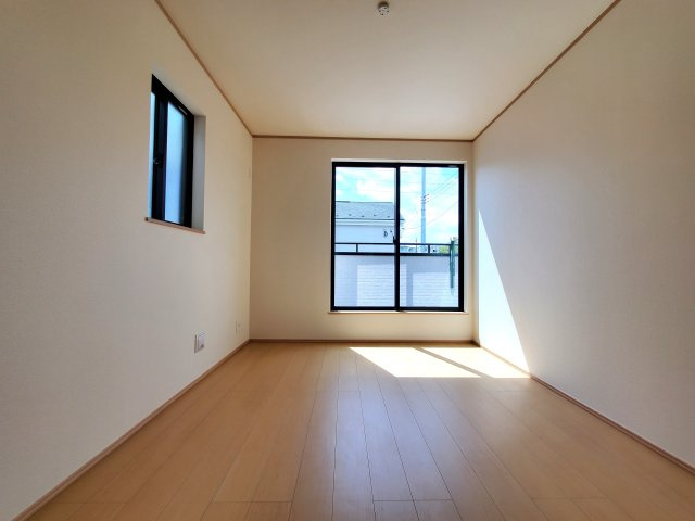 吉川市　高久1丁目　新築戸建　全3棟の洋室|施工例です