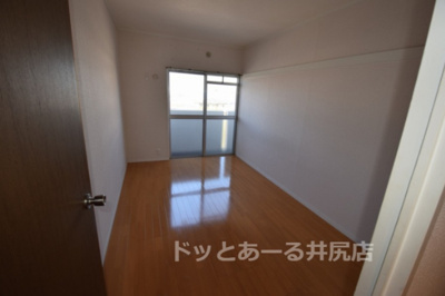 【洋室】 | ノガミ平原ビル