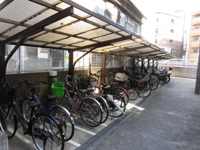 【その他共用部分】 | ワイズフィールド | 共用駐輪場です