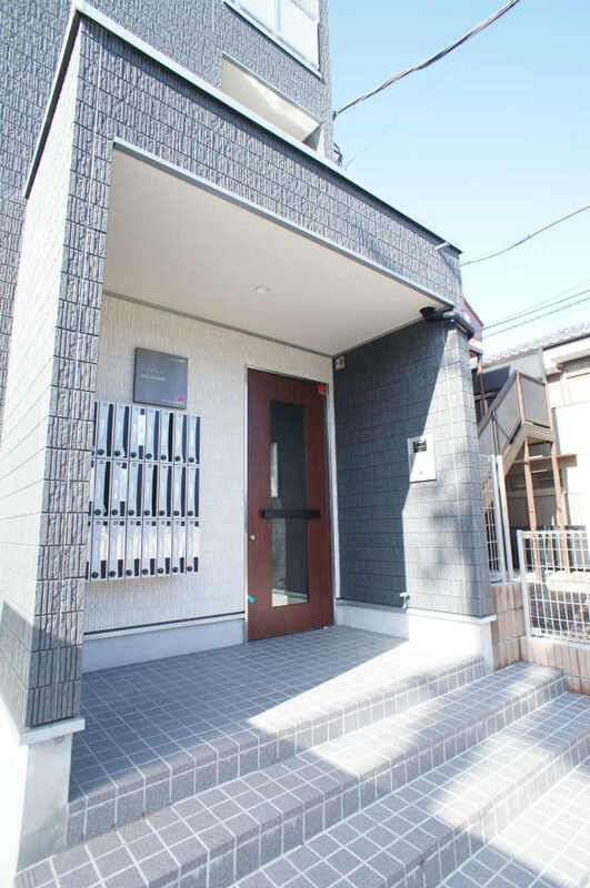 リブリ・ウィスタリアのエントランス