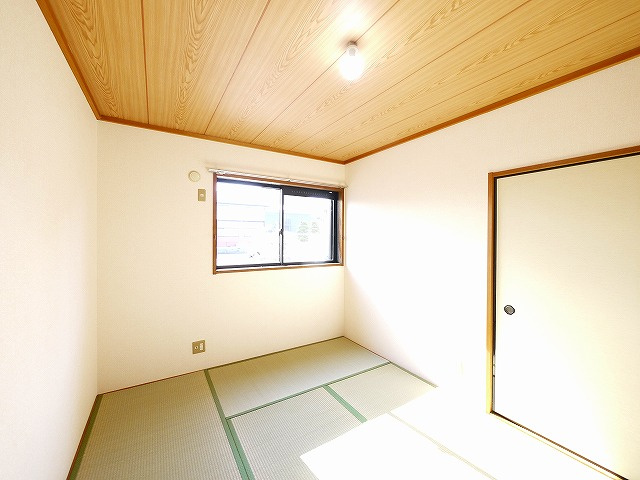 パセオボナール　Ｂ棟の内装|日本らしい落ち着いた雰囲気の和室です