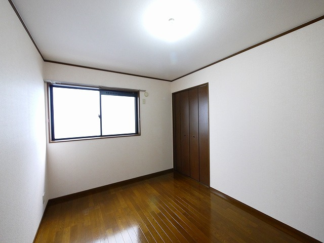 パセオボナール　Ｂ棟の洋室|コンパクトで使いやすい洋室です