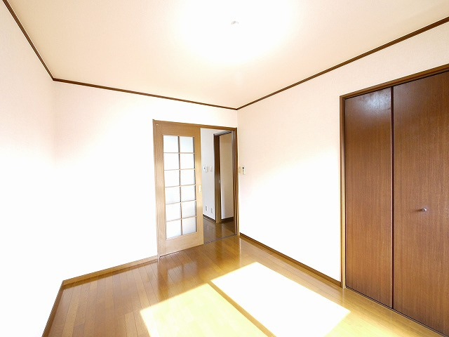 パセオボナール　Ｂ棟の寝室|寝室にいかがでしょうか