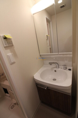 【独立洗面台】 | ララプレイス大阪福島プレッソ