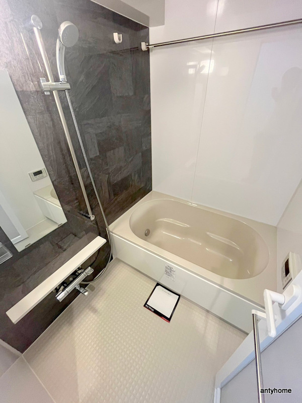 ES-Grande Umedakita　仲介手数料無料の浴室