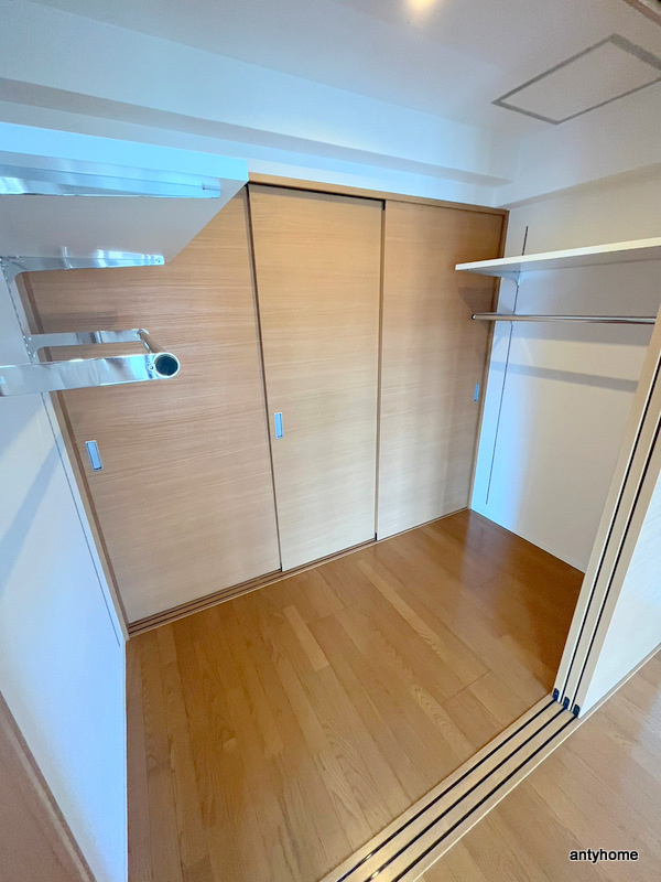 ES-Grande Umedakita　仲介手数料無料の収納